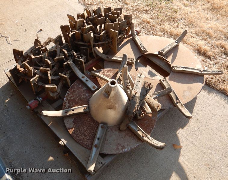 image for item DL4747 Case 1660/1680 parts