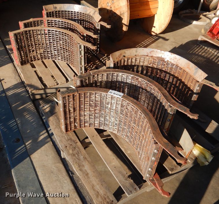 image for item DL4749 Case 1680 concaves