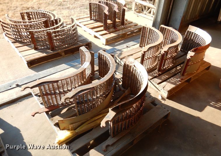 image for item DL4749 Case 1680 concaves