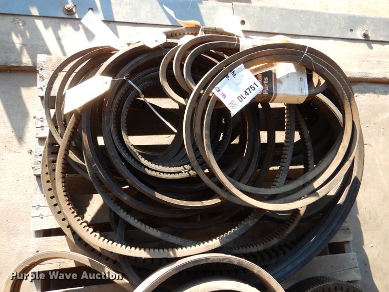 image for item DL4751 Case IH 60 and 80 Series belts