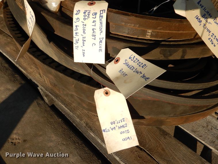 image for item DL4751 Case IH 60 and 80 Series belts