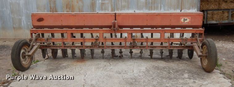 image for item DM2798 Tye  no-till grain drill