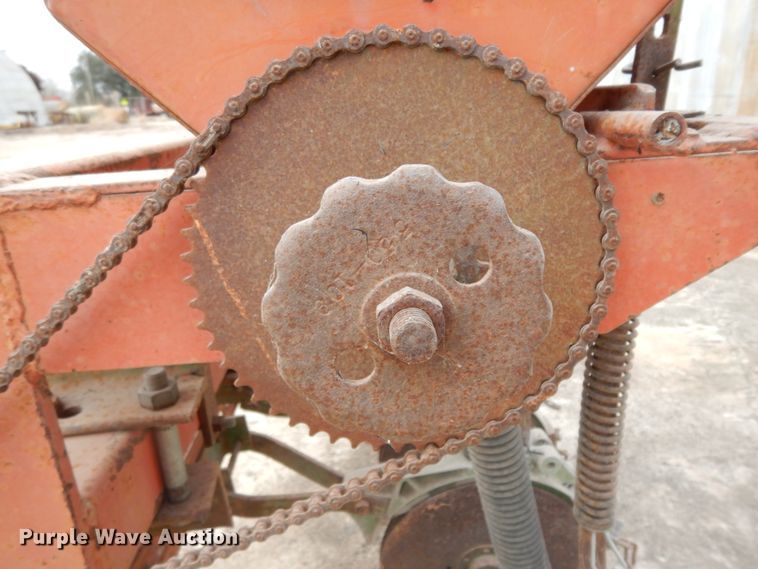 image for item DM2798 Tye  no-till grain drill