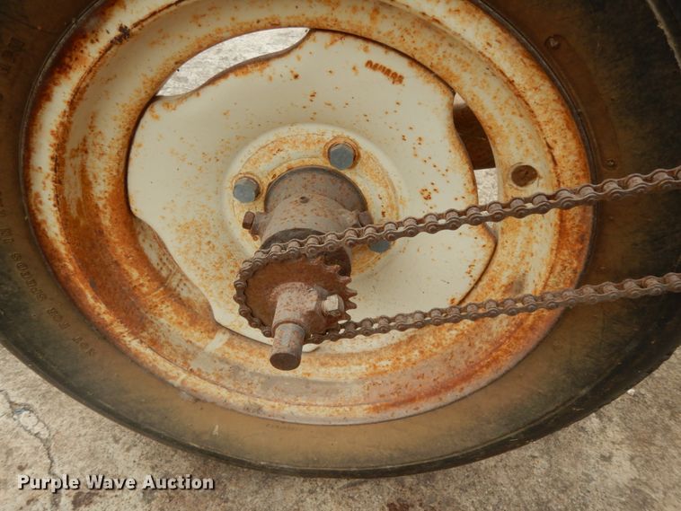 image for item DM2798 Tye  no-till grain drill