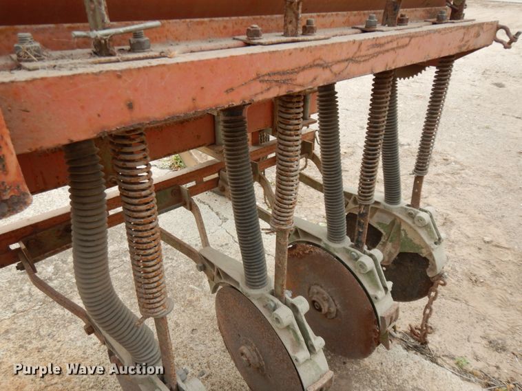 image for item DM2798 Tye  no-till grain drill