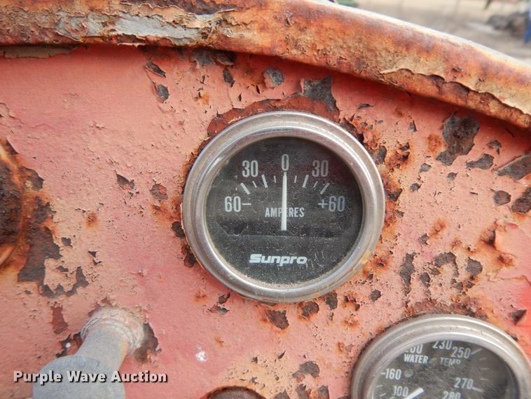 image for item DM2799 1950 J. I. Case VAH  tractor