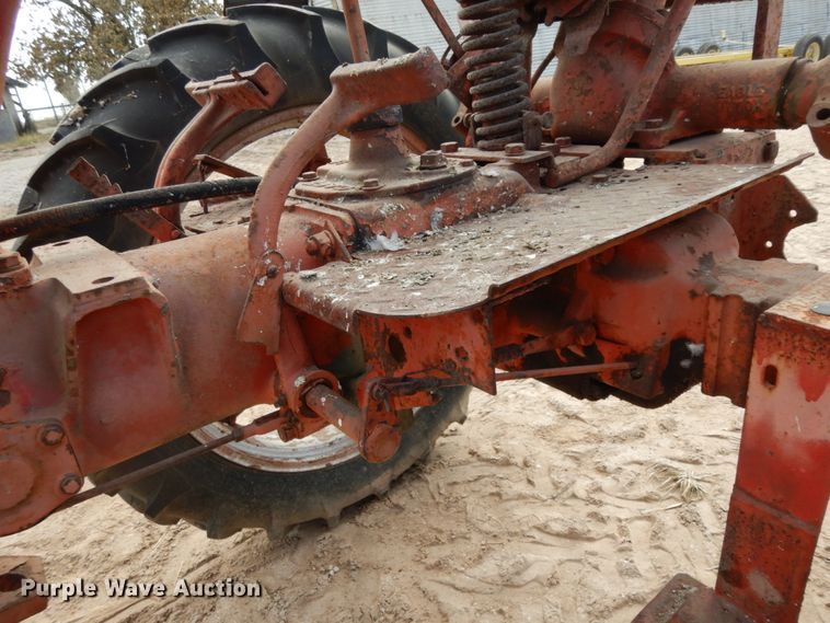 image for item DM2799 1950 J. I. Case VAH  tractor