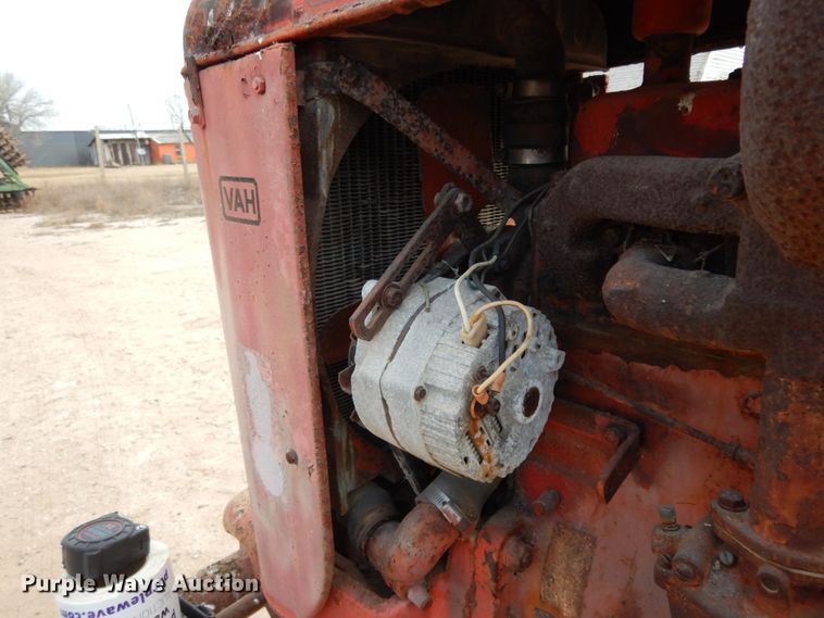 image for item DM2799 1950 J. I. Case VAH  tractor