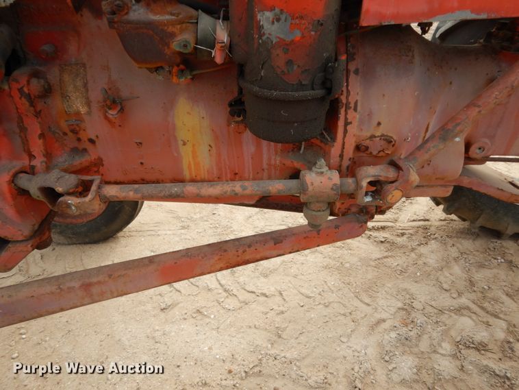 image for item DM2799 1950 J. I. Case VAH  tractor