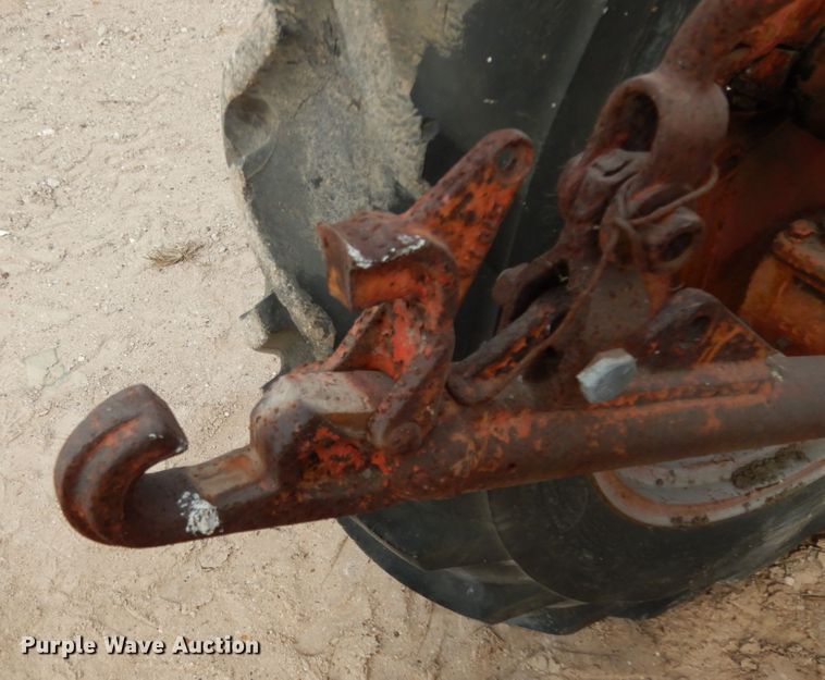 image for item DM2799 1950 J. I. Case VAH  tractor