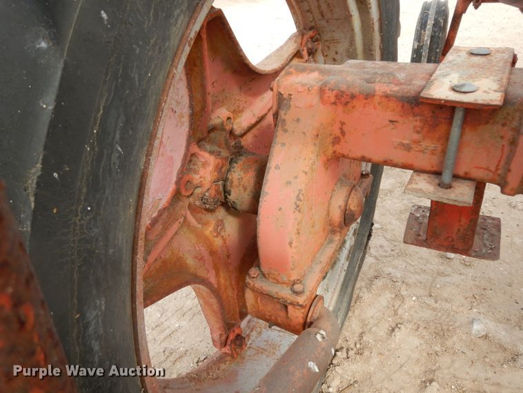 image for item DM2799 1950 J. I. Case VAH  tractor