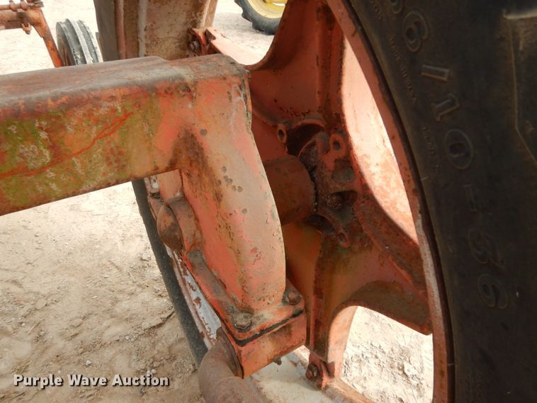 image for item DM2799 1950 J. I. Case VAH  tractor