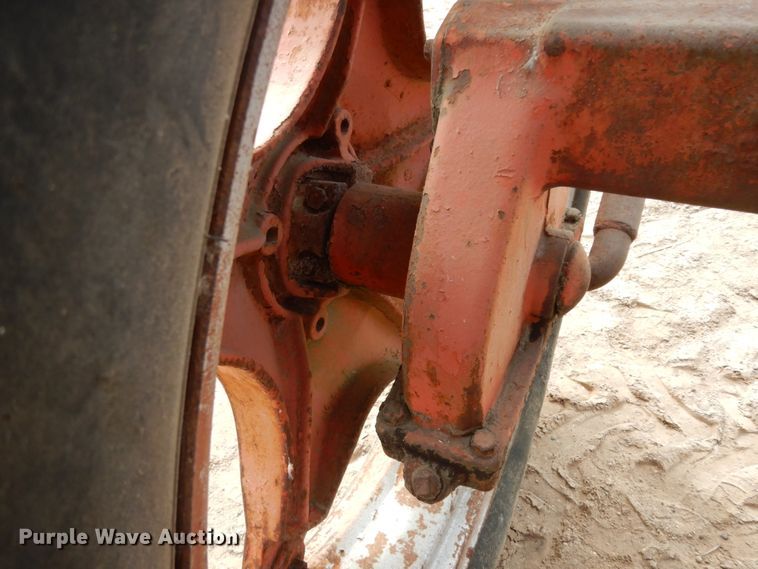 image for item DM2799 1950 J. I. Case VAH  tractor