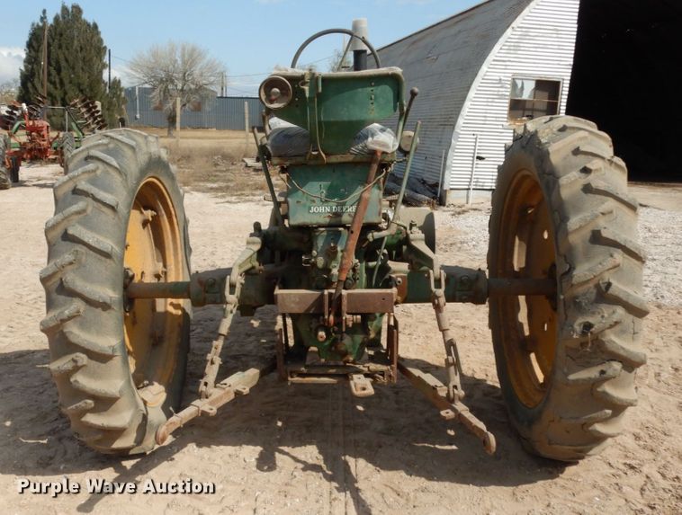 image for item DM2800 1953 John Deere 60  tractor