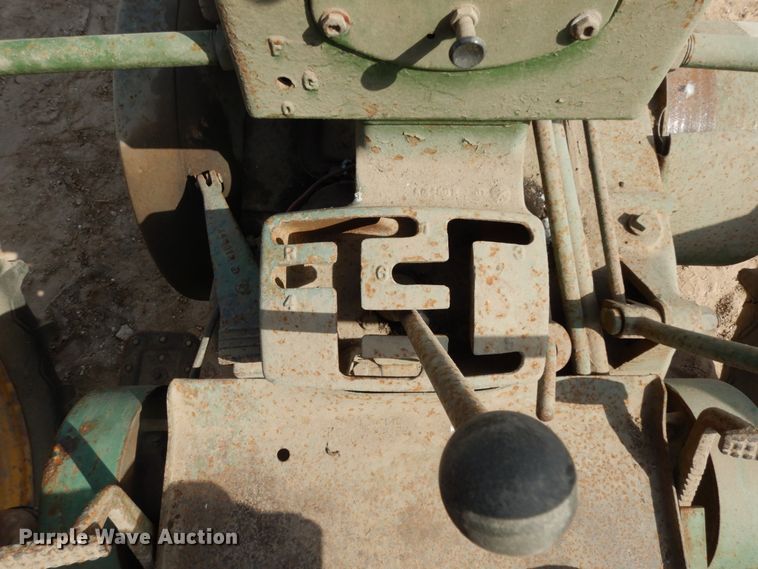 image for item DM2800 1953 John Deere 60  tractor