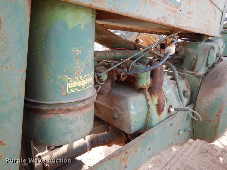 image for item DM2800 1953 John Deere 60  tractor