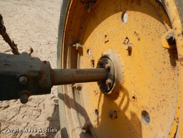 image for item DM2800 1953 John Deere 60  tractor