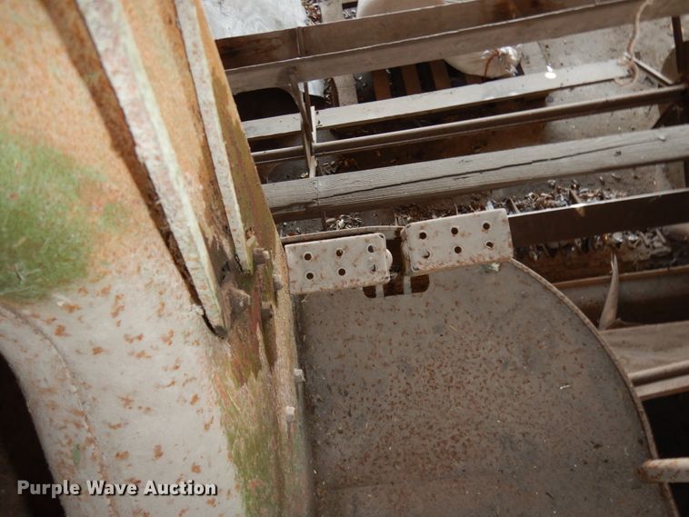 image for item DM2801 1957 John Deere 45  combine