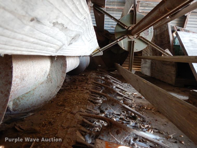 image for item DM2801 1957 John Deere 45  combine