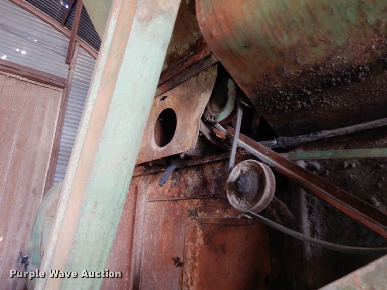 image for item DM2801 1957 John Deere 45  combine