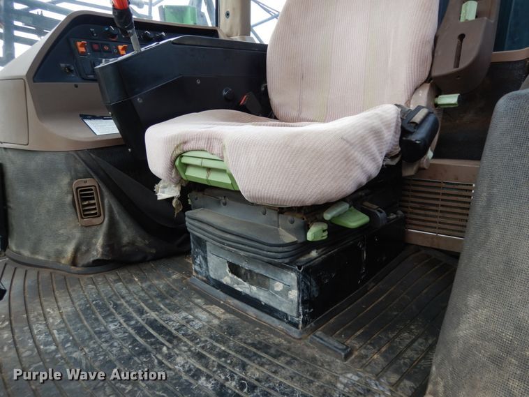 image for item DM2802 2001 John Deere 4710  sprayer