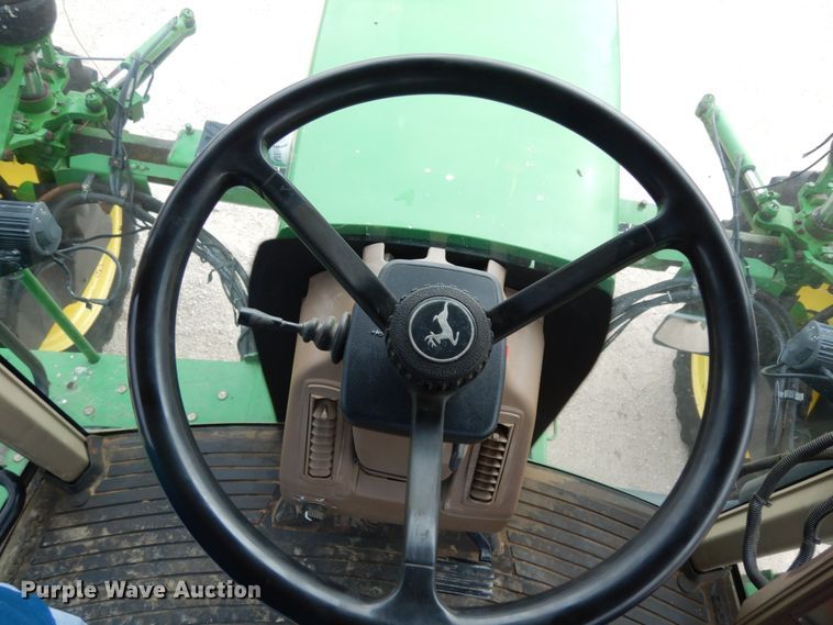 image for item DM2802 2001 John Deere 4710  sprayer