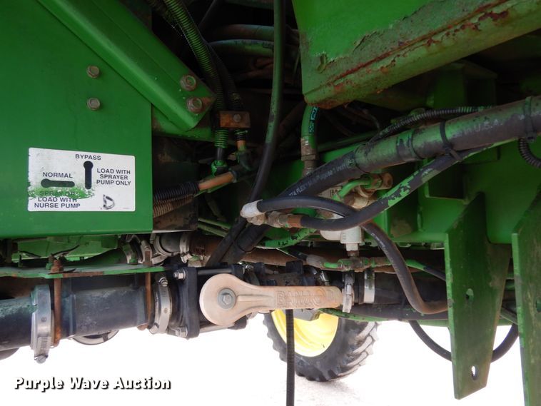 image for item DM2802 2001 John Deere 4710  sprayer