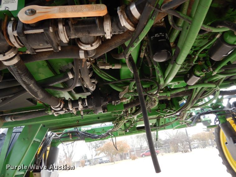 image for item DM2802 2001 John Deere 4710  sprayer