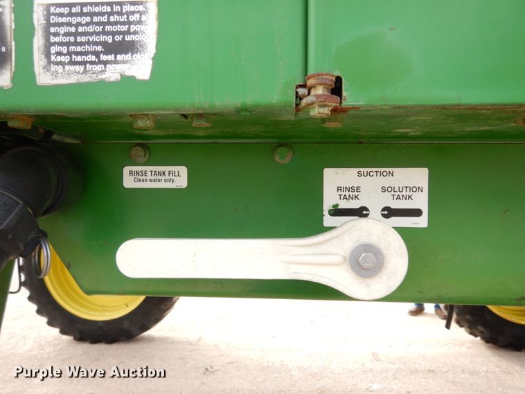 image for item DM2802 2001 John Deere 4710  sprayer