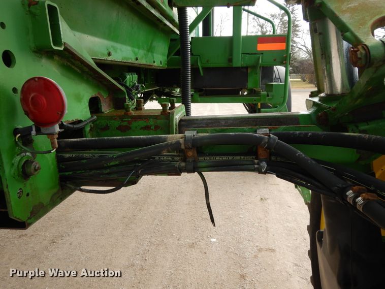 image for item DM2802 2001 John Deere 4710  sprayer