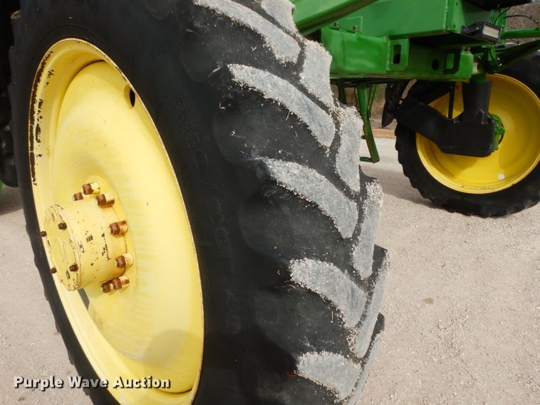 image for item DM2802 2001 John Deere 4710  sprayer