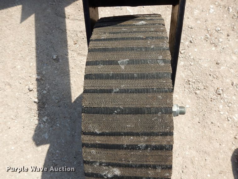 image for item DM2807 Mahindra 20KRCSD72SP-M rotary mower