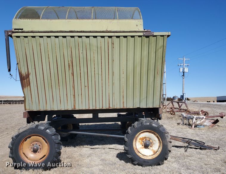 image for item EY9672 Dump Chief 7000 side dump wagon