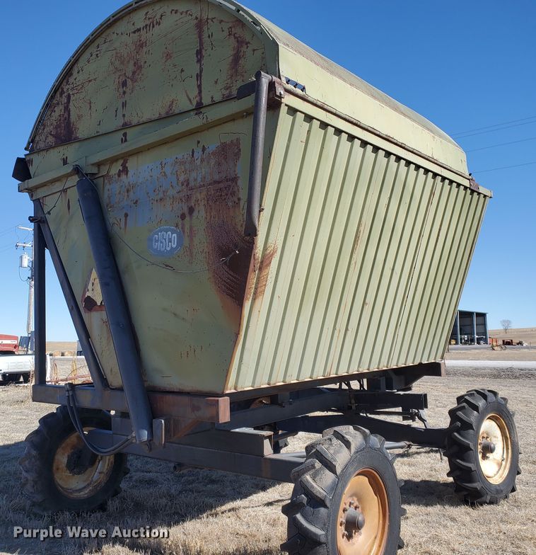 image for item EY9672 Dump Chief 7000 side dump wagon