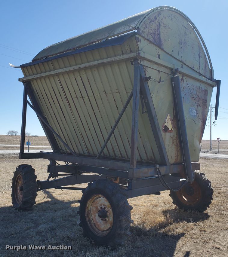 image for item EY9672 Dump Chief 7000 side dump wagon
