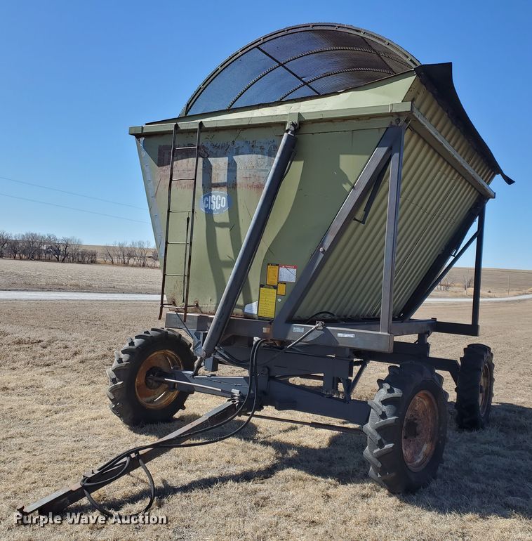 image for item EY9672 Dump Chief 7000 side dump wagon