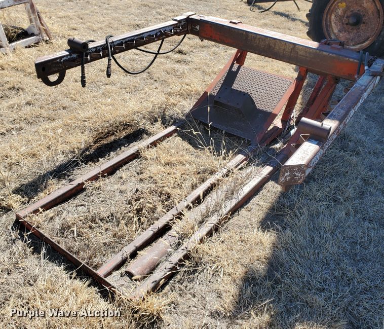 image for item EY9673 DewEze bale carrier