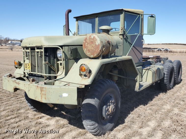 image for item EY9679 1970 Kaiser XM813  semi truck