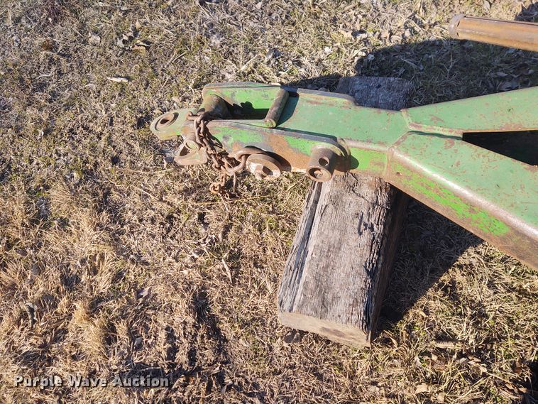 image for item FY9837 John Deere 1518 batwing rotary mower