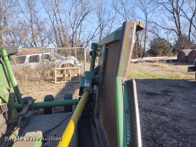 image for item FY9837 John Deere 1518 batwing rotary mower