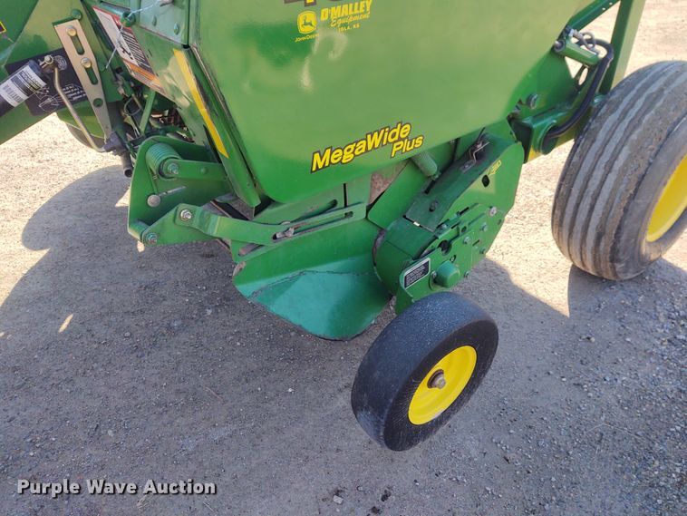 image for item FY9880 2010 John Deere 468  Mega Wide Plus round baler
