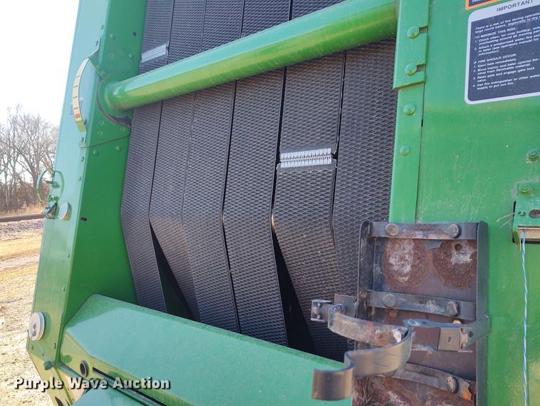 image for item FY9880 2010 John Deere 468  Mega Wide Plus round baler