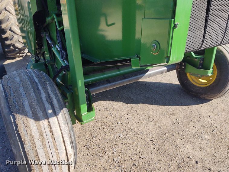 image for item FY9880 2010 John Deere 468  Mega Wide Plus round baler