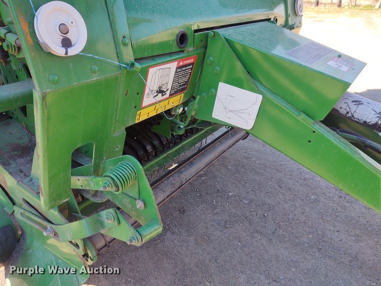 image for item FY9880 2010 John Deere 468  Mega Wide Plus round baler