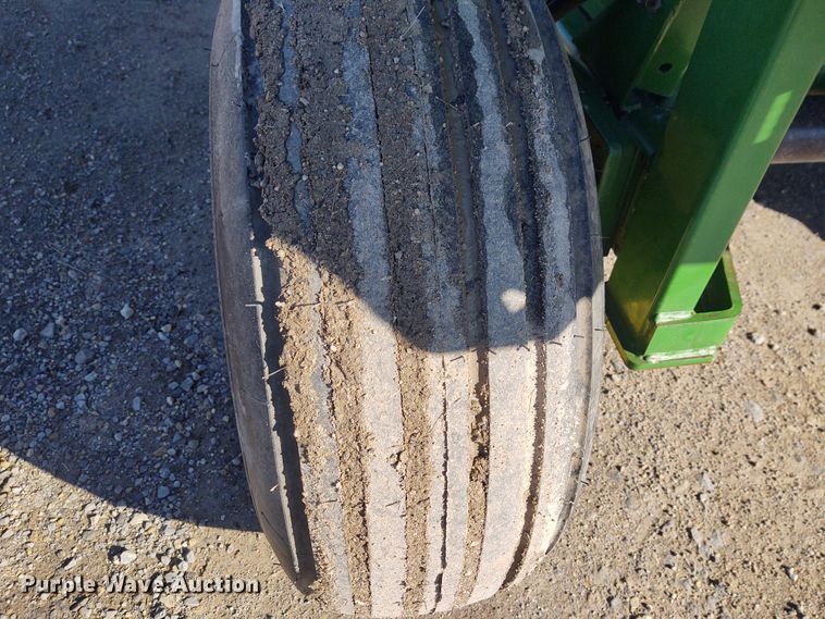 image for item FY9880 2010 John Deere 468  Mega Wide Plus round baler