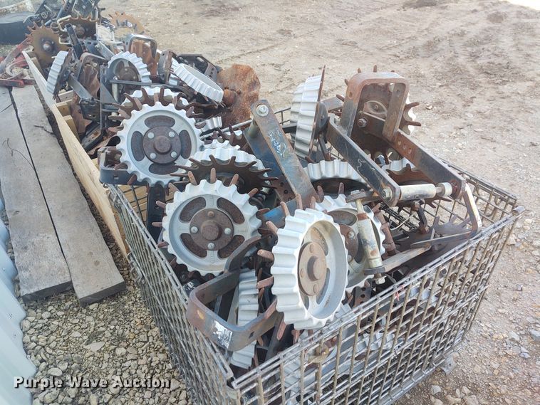 image for item FY9889 Planter and seeder parts