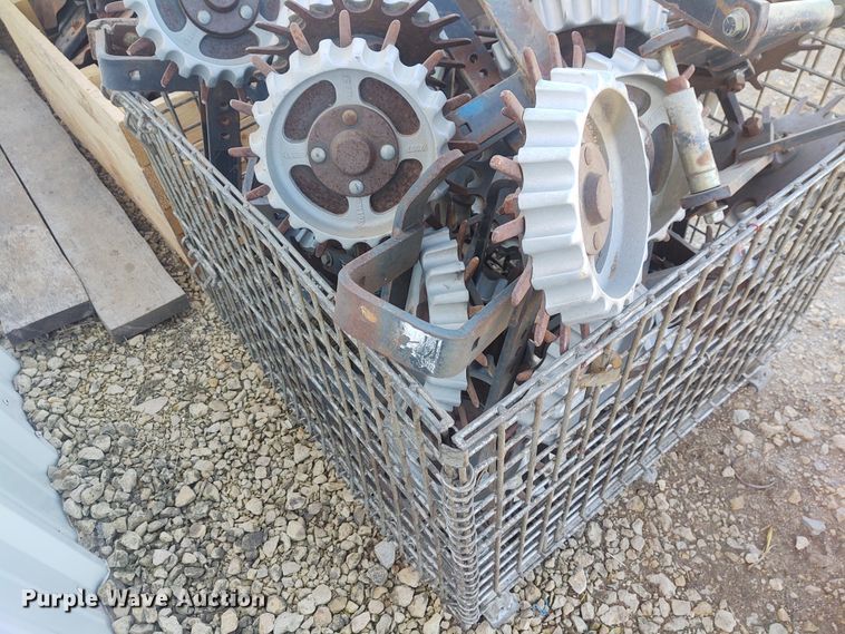 image for item FY9889 Planter and seeder parts