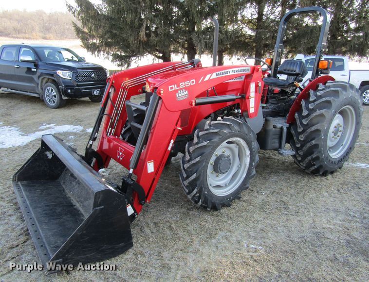 image for item GC9832 2012 Massey-Ferguson 2635  MFWD tractor