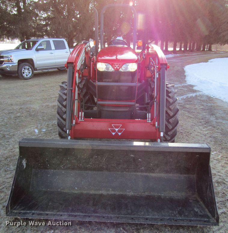 image for item GC9832 2012 Massey-Ferguson 2635  MFWD tractor