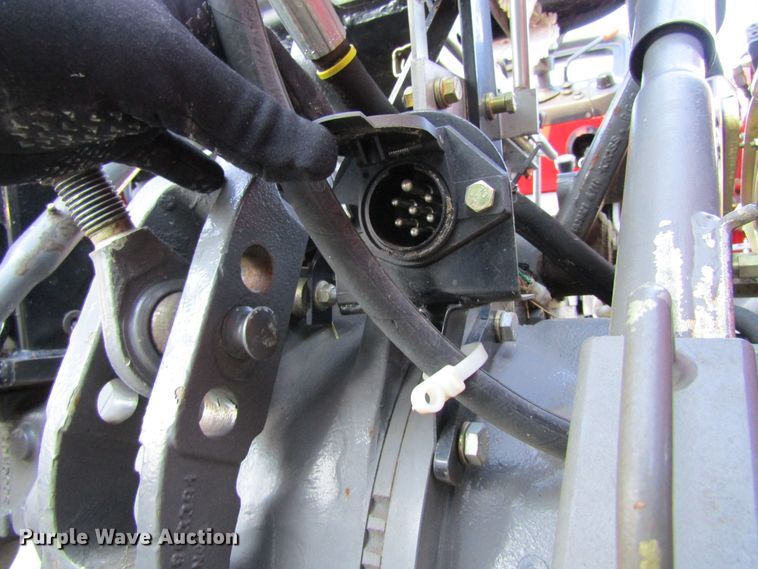 image for item GC9832 2012 Massey-Ferguson 2635  MFWD tractor